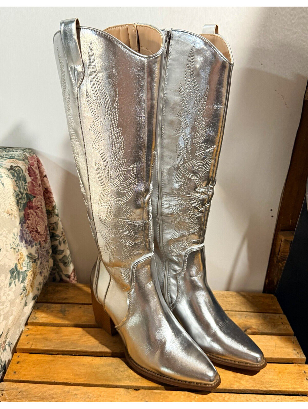 Cowgirl Boots Dream Pairs Silver Metallic Western Knee High Zip Pointed 7 [COPY]